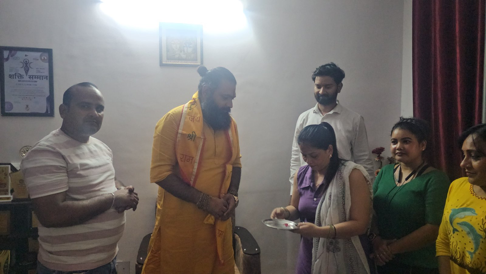 Kabeer Ji Maharaj receiving aarti welcome during community visit — grassroots engagement Rajdharma 3.0