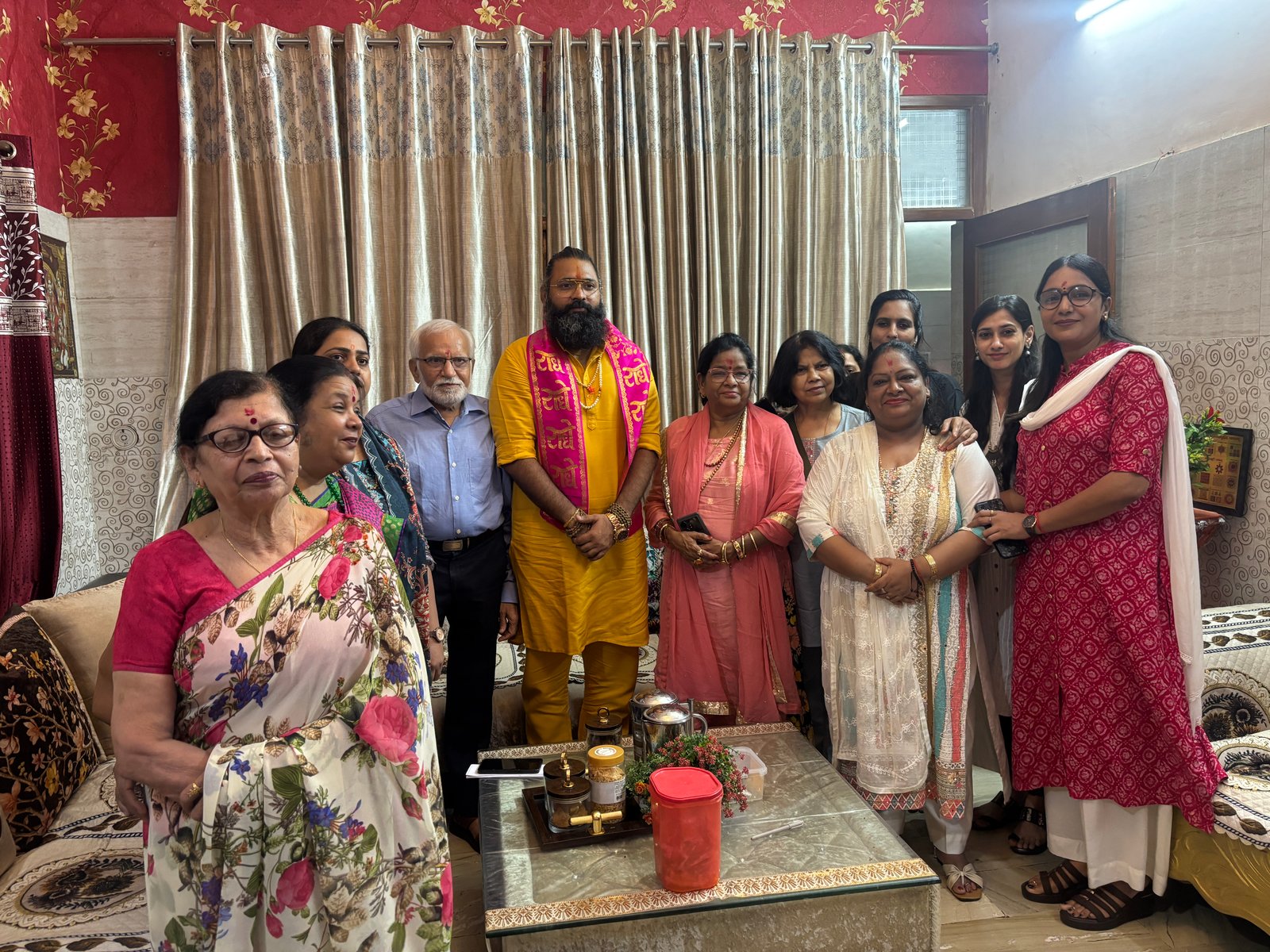 Kabeer Ji Maharaj Radhey stole के साथ GenZ की जिज्ञासाओं को सुनते हुए — युवा शास्त्रार्थ satsang group